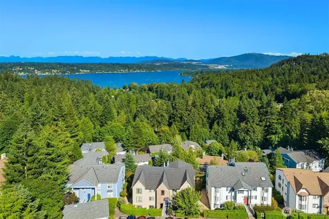 3410 161st Court E Bellevue WA 98008