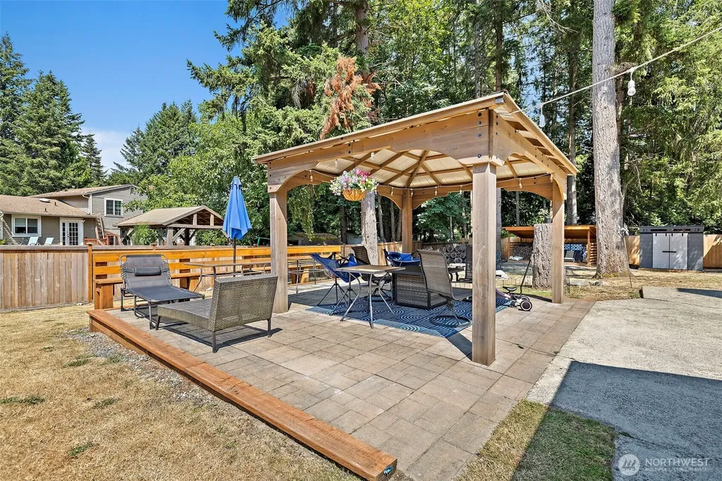 2522 230th Avenue NE Sammamish WA 98074