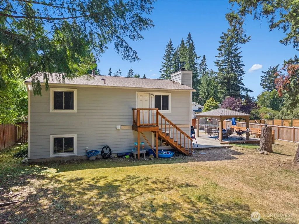 2522 230th Avenue NE Sammamish WA 98074