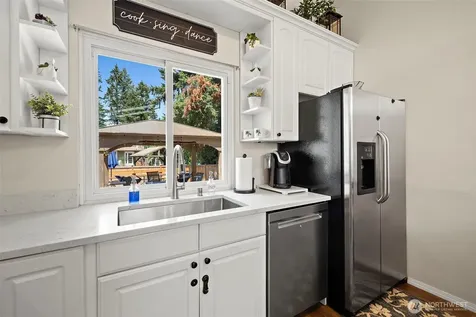 2522 230th Avenue NE Sammamish WA 98074