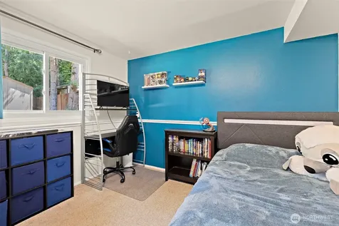 2522 230th Avenue NE Sammamish WA 98074