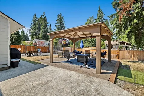 2522 230th Avenue NE Sammamish WA 98074
