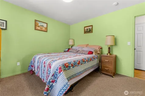 702 Shady Lane Omak WA 98841