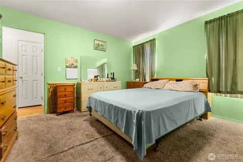 702 Shady Lane Omak WA 98841
