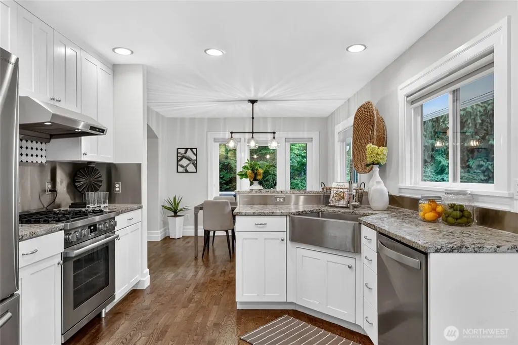 2809 238th Avenue SE Sammamish WA 98075
