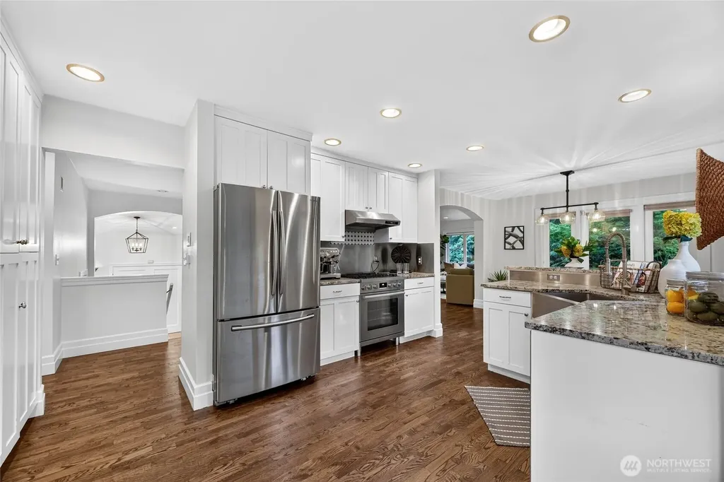 2809 238th Avenue SE Sammamish WA 98075