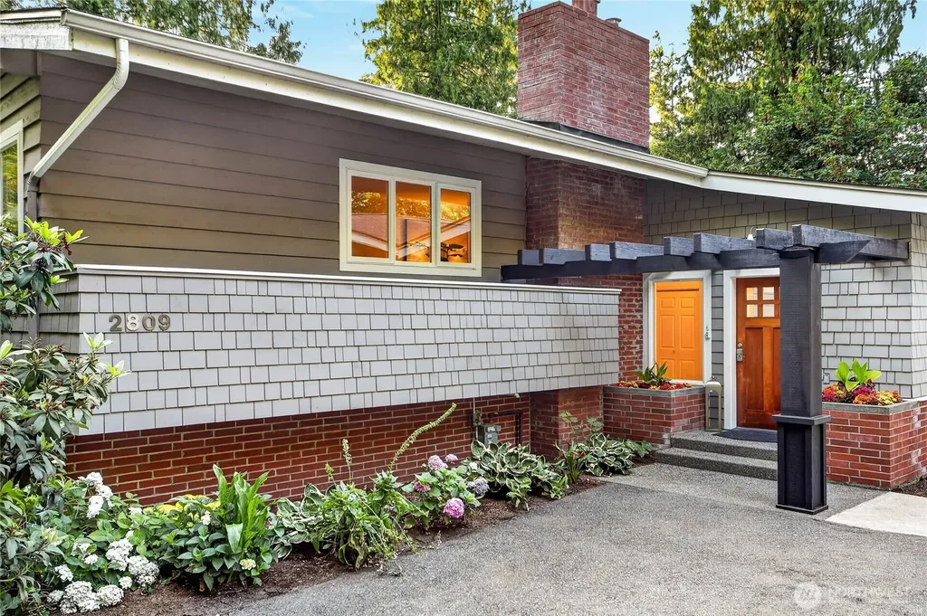 2809 238th Avenue SE Sammamish WA 98075
