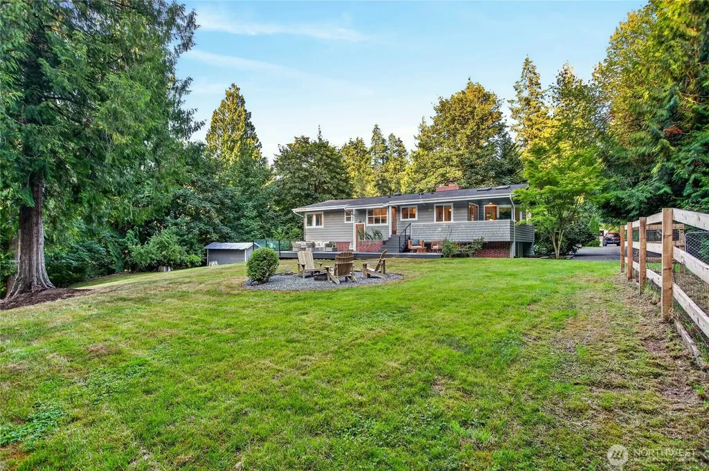 2809 238th Avenue SE Sammamish WA 98075