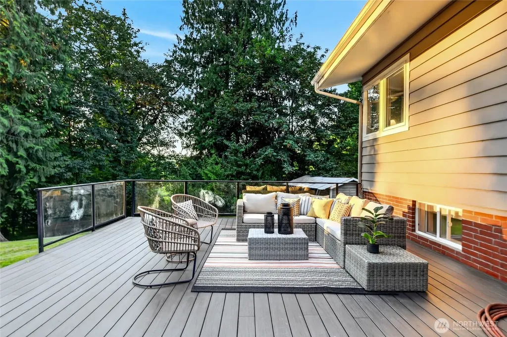 2809 238th Avenue SE Sammamish WA 98075