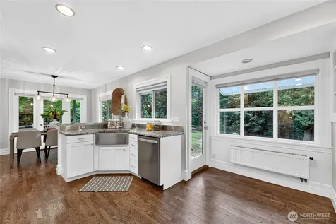 2809 238th Avenue SE Sammamish WA 98075
