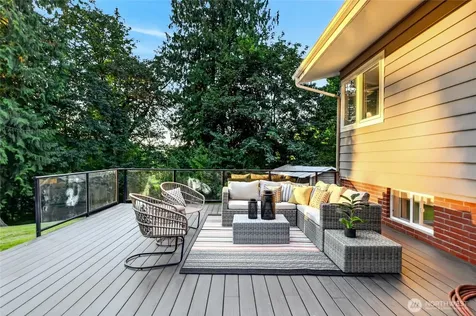 2809 238th Avenue SE Sammamish WA 98075