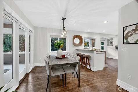 2809 238th Avenue SE Sammamish WA 98075