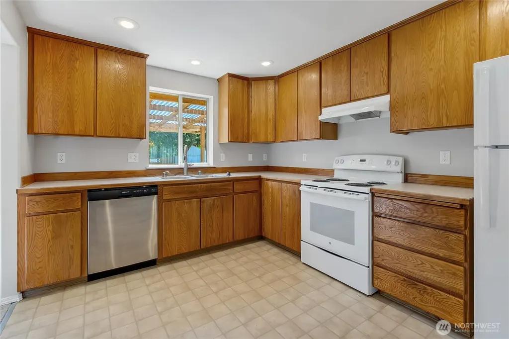 13010 226th Street E Graham WA 98338