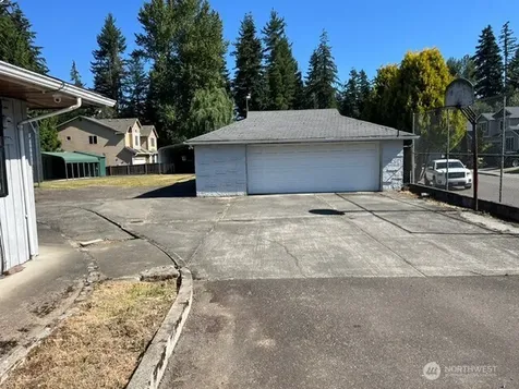 1605 126th Street SE Everett WA 98208