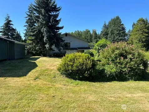 1605 126th Street SE Everett WA 98208