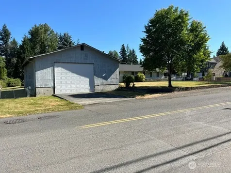1605 126th Street SE Everett WA 98208