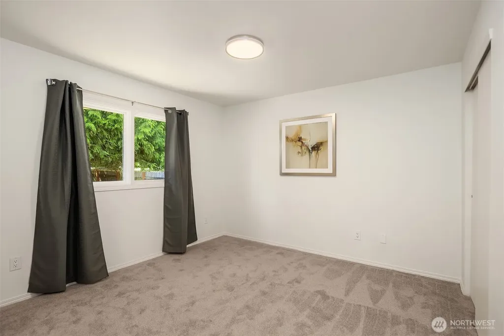 10816 10th Drive SE Everett WA 98208