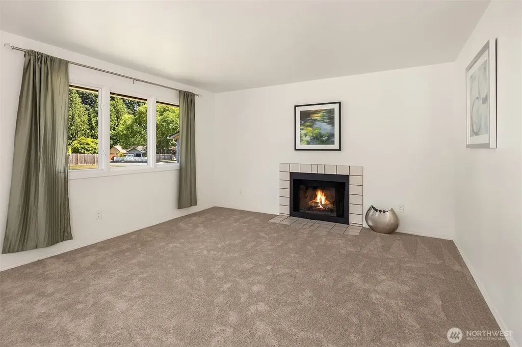 10816 10th Drive SE Everett WA 98208