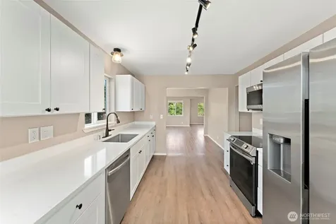 3020 S 54th Street Tacoma WA 98409