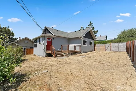 3020 S 54th Street Tacoma WA 98409