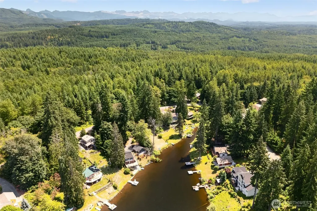 19539 330th Avenue NE Duvall WA 98019