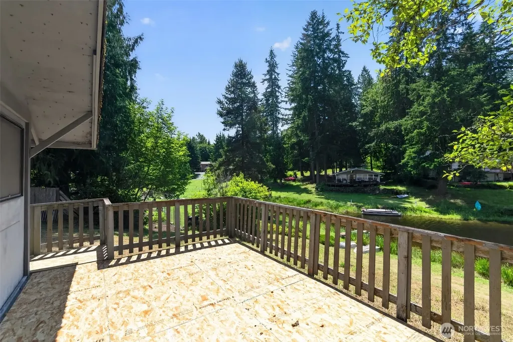 19539 330th Avenue NE Duvall WA 98019