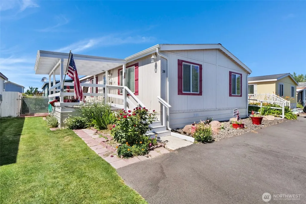 3211 W Wapato Drive Moses Lake WA 98837