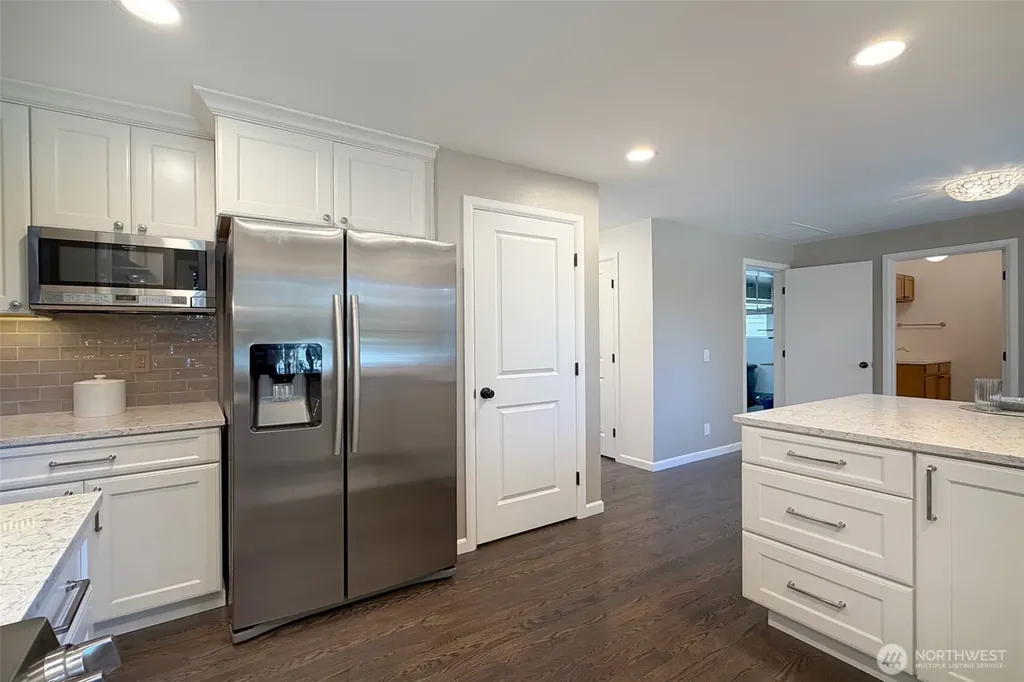 6349 114th Avenue SE Bellevue WA 98006