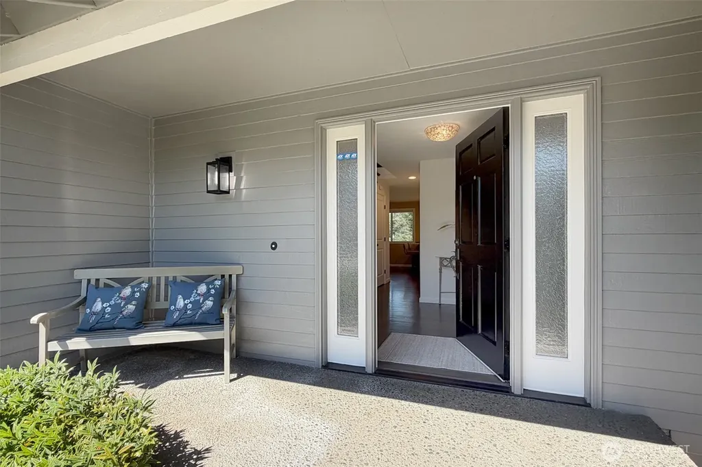 6349 114th Avenue SE Bellevue WA 98006