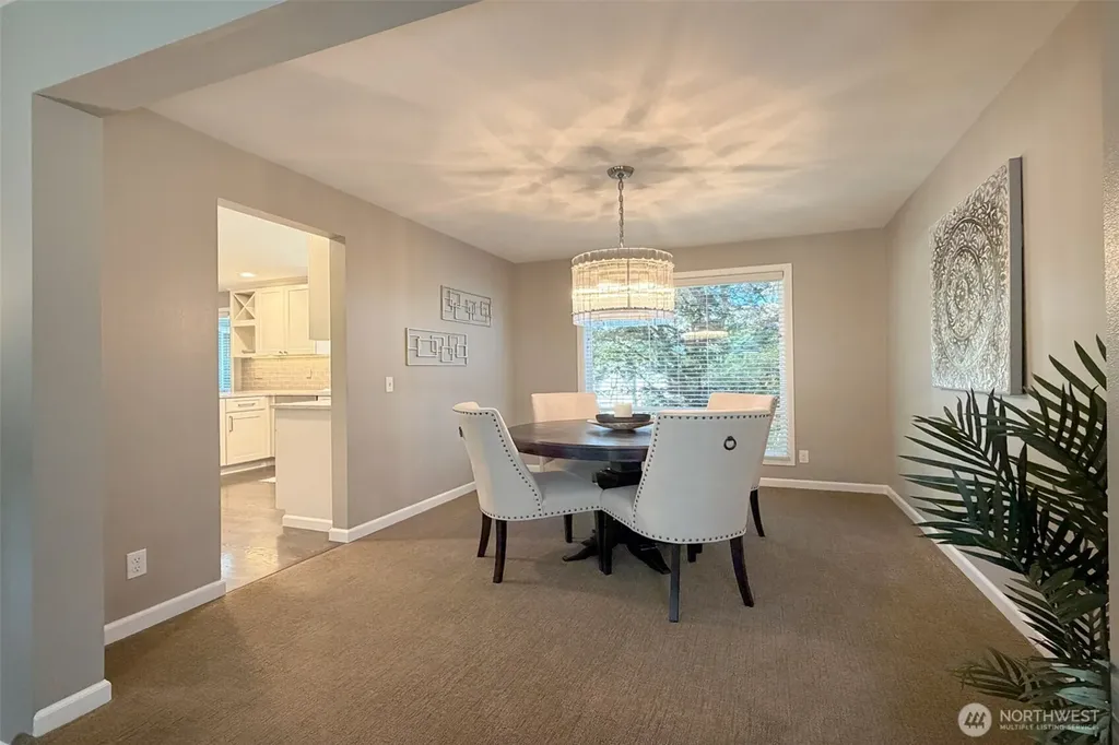 6349 114th Avenue SE Bellevue WA 98006