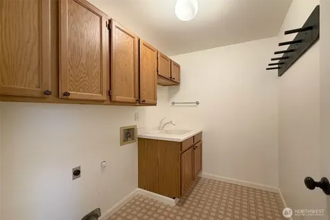 6349 114th Avenue SE Bellevue WA 98006