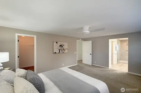 6349 114th Avenue SE Bellevue WA 98006
