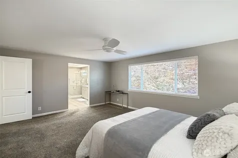 6349 114th Avenue SE Bellevue WA 98006