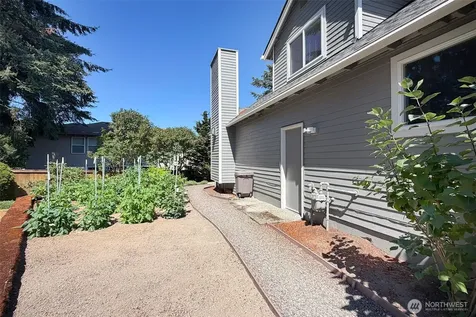 6349 114th Avenue SE Bellevue WA 98006