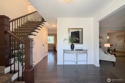 6349 114th Avenue SE Bellevue WA 98006