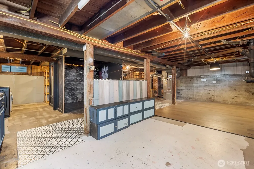 1210 N 2nd Street Renton WA 98057