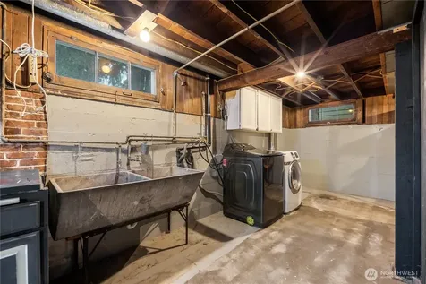 1210 N 2nd Street Renton WA 98057