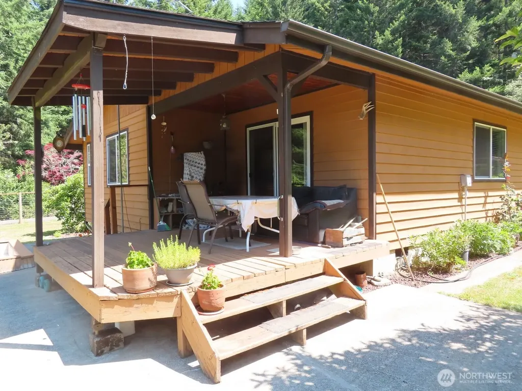 419 Meskill Road Chehalis WA 98532