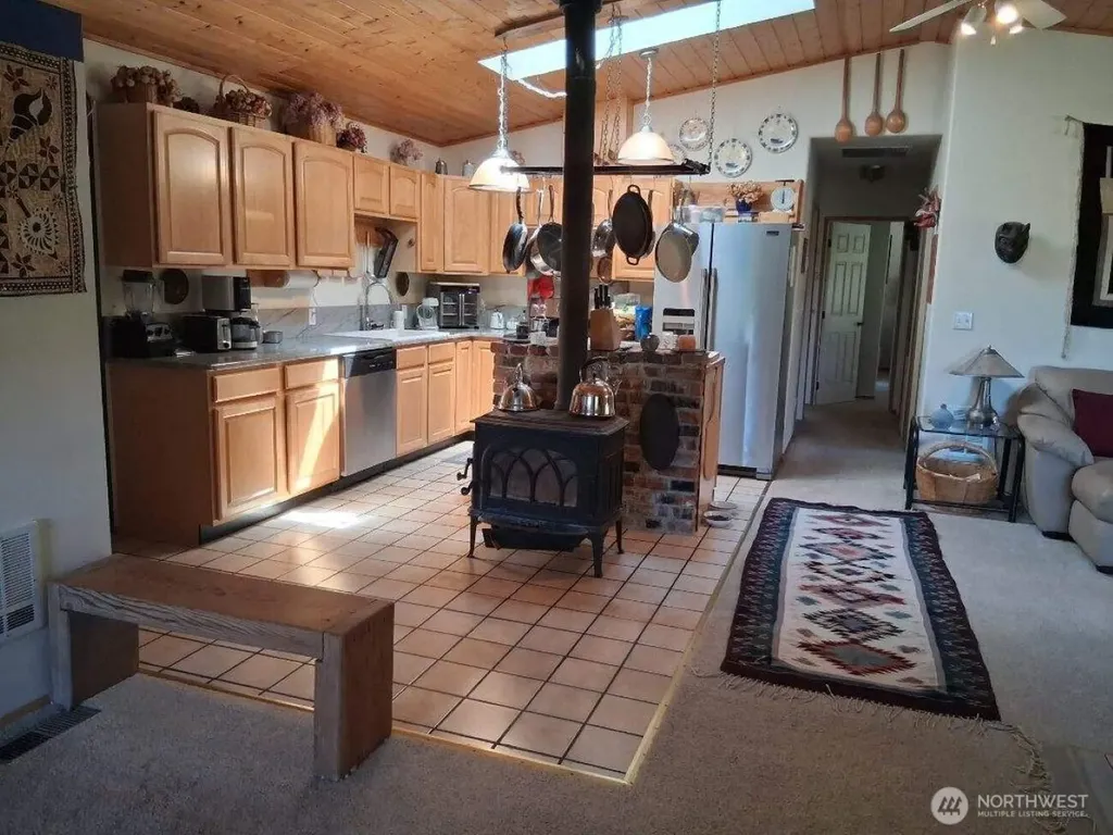 419 Meskill Road Chehalis WA 98532
