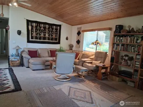 419 Meskill Road Chehalis WA 98532
