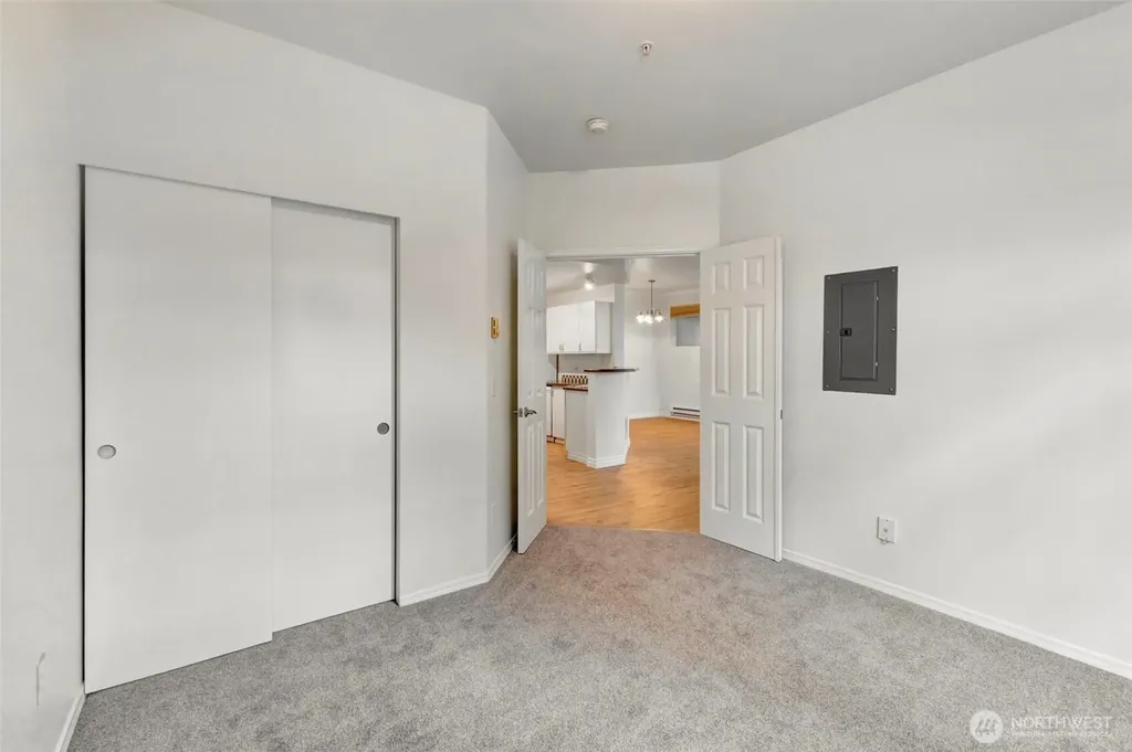 22104 41st Avenue S Kent WA 98032