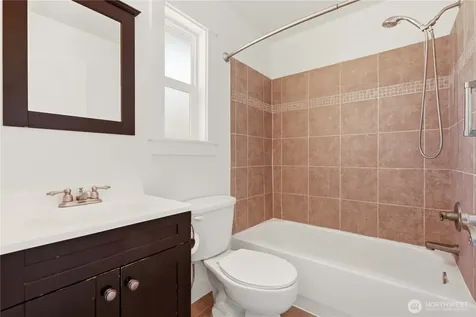 1308 16th Street Anacortes WA 98221