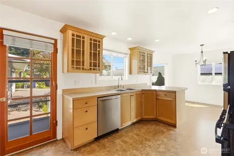 1308 16th Street Anacortes WA 98221