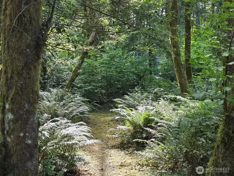 23601 Landers Road SW Vashon WA 98070