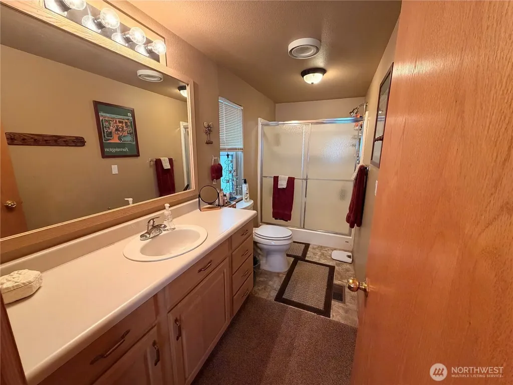 616 Hunter Avenue SW Quincy WA 98848