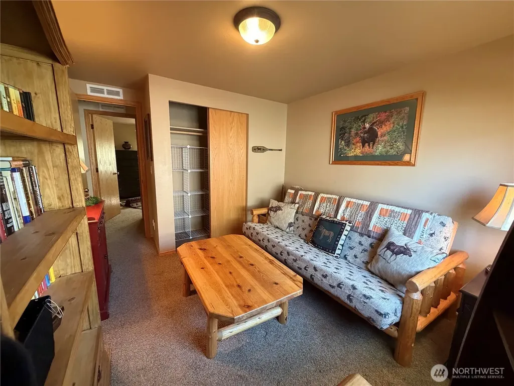 616 Hunter Avenue SW Quincy WA 98848