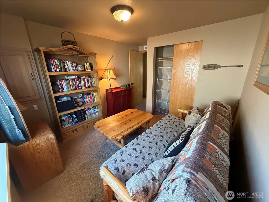 616 Hunter Avenue SW Quincy WA 98848