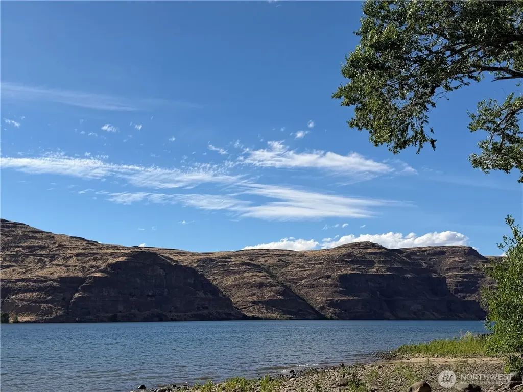 616 Hunter Avenue SW Quincy WA 98848