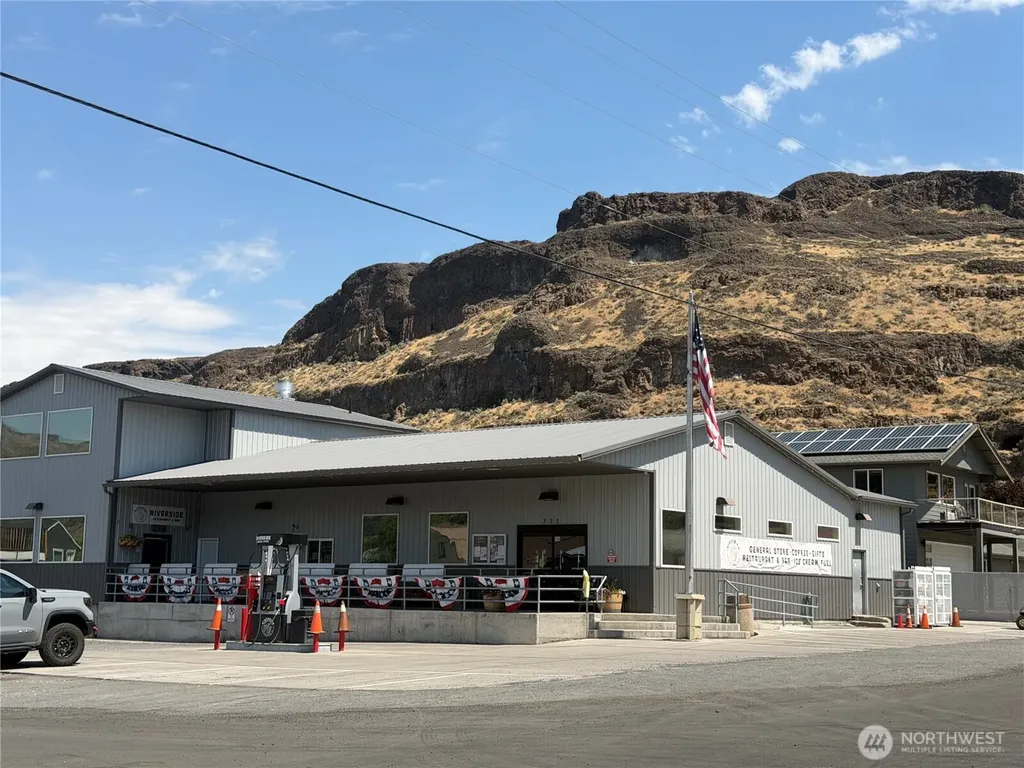 616 Hunter Avenue SW Quincy WA 98848