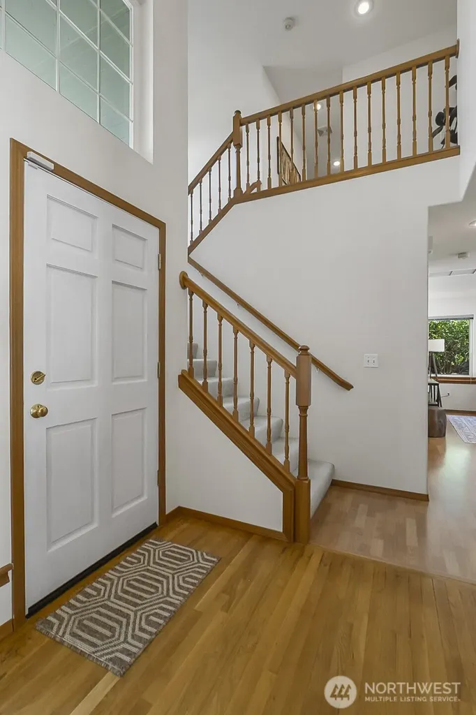 8721 128th Avenue NE Kirkland WA 98033